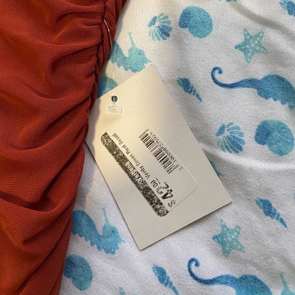 Le Lis Verity Dress - Picture 7 of 8